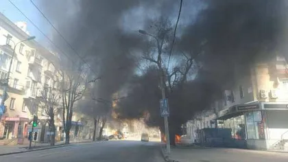Primarul oraşului Doneţk îi acuză pe ucraineni de atrocităţi în oraş. 13 civili ar fi fost ucişi în bombardamentele de luni