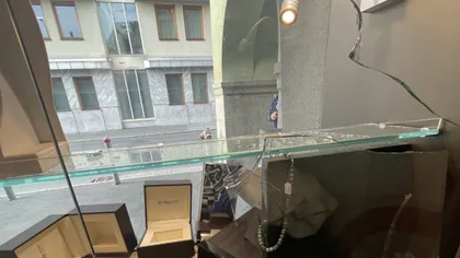 Spargere ca-n filme la un magazin de bijuterii din Austria, comisă de un român