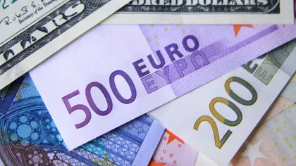 Badantele și bonele din Italia nu vor mai putea încasa cash salariile mai mari de 1.000 de euro