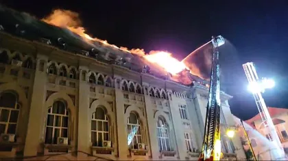 Incendiu la sediul Arhiepiscopiei Tomisului. Focul a mistuit mansarda clădirii de patrimoniu VIDEO