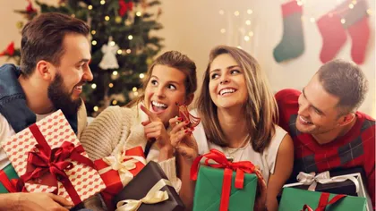 Trei zodii care vor avea noroc la bani înainte de Crăciun, rup cardul în luna cadourilor!