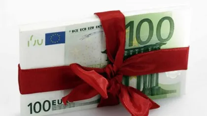 Milioane de români pot încasa al 13-lea salariu. Banii intră pe card în decembrie, înainte de Crăciun
