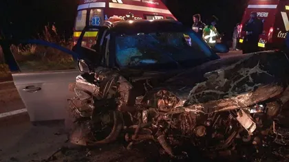 Accident cu şase victime după ce un BMW a intrat pe contrasens