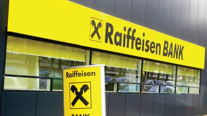 Raiffeisen Bank, obligată să restituie milioane de euro românilor pentru practici abuzive, la o zi după Schengen