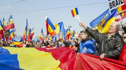 De 1 Decembrie, moldovenii cer REunirea cu România: „E ca necesitatea aerului de la Dumnezeu
