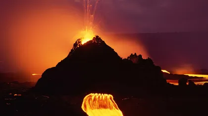Alertă! Cel mai mare vulcan din lume erupe din nou. Imagini spectaculoase cu vulcanul Kilauea din Hawaii
