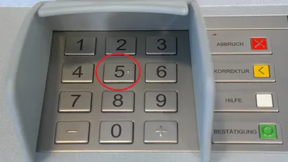 Tasta 5 de la bancomat ascunde un detaliu foarte important! Ce trebuie să știi înainte de a scoate bani de la ATM