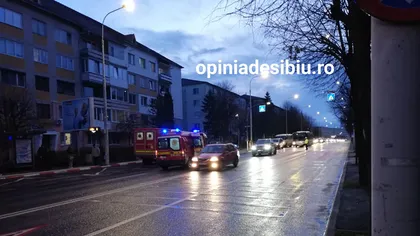 Accident cu două microbuze și un autoturism în Sibiu. Mai multe persoane au ajuns la spital