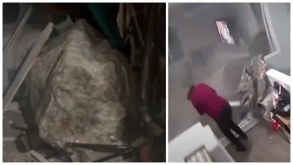 O femeie a fost la un pas de moarte după ce un bolovan uriaș a spart pereții casei și a ajuns în dormitor