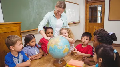 Cele cinci țări în care copiii cresc cel mai bine. Calitatea educației, politicile de concediu și spațiile verzi, factori importanți în alcătuirea clasamentului