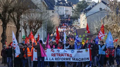 Francezii nu cedează. Aproape 1,3 milioane de persoane au protestat marţi în Franţa împotriva creşterii vârstei de pensionare