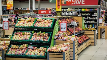 Criză alimentară ia amploare în Marea Britanie! Lidl limitează vânzările de roșii, castraveți și ardei