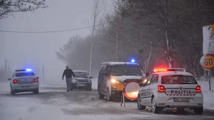 Drumuri închise din cauza ninsorilor viscolite în Moldova. Mesajul disperat al unui român blocat în nămeți pe DN 2: „E cumplit ce este aici. România nu mai are poliție, armată, 112”