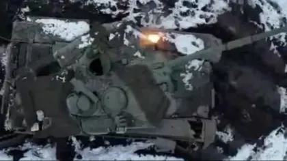 Cum au distrus ucrainenii un tanc rusesc cu baloane Molotov. T-90M este mândria fostei Armate Roşii VIDEO