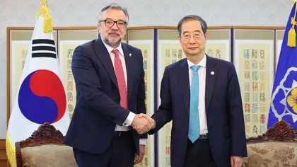Ministrul Culturii, Lucian Romaşcanu, întâlnire cu prim-ministrul coreean la aniversarea a 15 ani de parteneriat strategic între România şi Republica Coreea