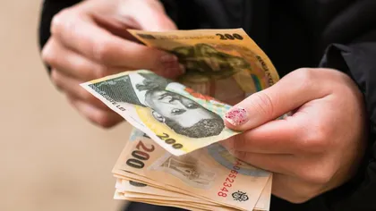 O nouă majorare a salariilor în România în 2023. Bani în plus pe card pentru peste 2 milioane de români