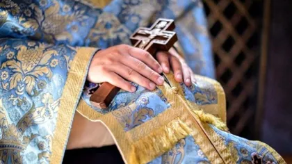 Scandal monstru în Biserica Ortodoxă. Un preot din București, acuzat că a dublat tariful înmormântării unui cetățean ucrainean
