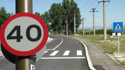 Amendă pentru conducătorii auto care circulă cu 40 km/h în localitate. De ce sunt sancționați șoferii în această situație