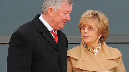 A decedat soţia lui Sir Alex Ferguson. În 57 de ani de căsnicie i-a fost alături încă de pe vremea când era jucător