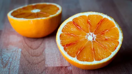 Ce poți să pățești dacă mănânci prea multe portocale. Greșeala făcută de mulți români de sărbători