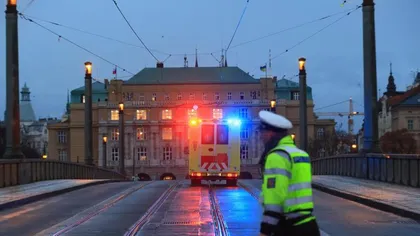 Zi de doliu naţional în Cehia după atacul din Praga, soldat cu 14 victime şi 25 de răniţi