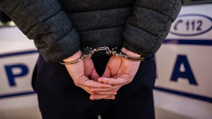 Minor de 16 ani, arestat după ce a agresat sexual o femeie de 23 de ani. A furat de la victimă suma de 12.000 de lei!