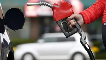 Preţ carburanţi 1 ianuarie 2024. S-au scumpit benzina şi motorina, cât costă de azi un plin