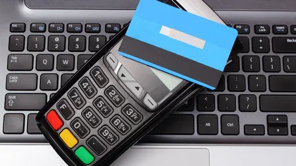Clienții Banca Transilvania, CEC Bank, BCR și Raiffeisen primesc 10% reducere la plata taxelor cu acest tip de card