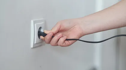 Singurele aparate electrocasnice care trebuie scoase din priză, înainte de culcare