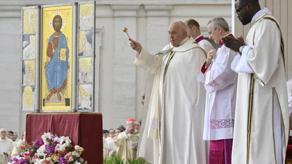 Papa Francisc, în mesajul de Paşte, i-a îndemnat pe oameni 