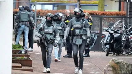 Luare de ostatici într-o cafenea din Olanda. Circa 150 de persoane au fost evacuate VIDEO