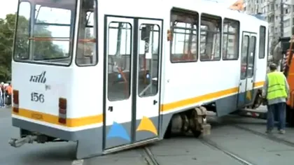 Tramvaiul 41 a deraiat în Ghencea. Linie navetă 641 pentru preluarea călătorilor