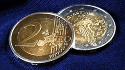 Euro a fost cotat la 3,32 lei pentru luna iunie