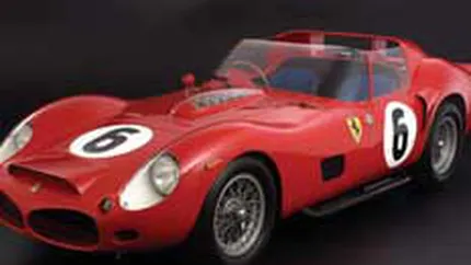 O licitatie de masini de curse Ferrari a adus companiei 50 mil. dolari