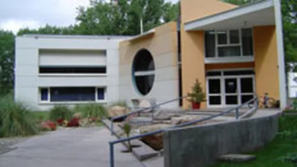 Companiile speculeaza pe piata imobiliara cu banii bancilor