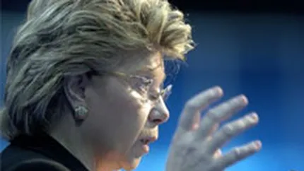 UE vrea controlul pietelor telecom din statele membre pentru a mari competitia