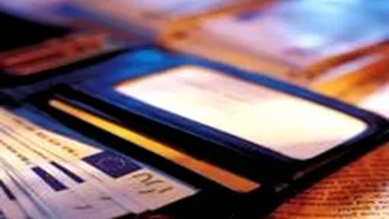 Salariul mediu a scazut cu cu 1% in august, pe fondul diminuarii productiei