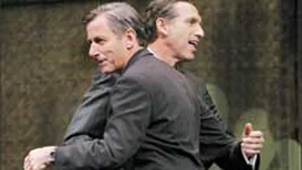 Howard Schultz, presedintele Starbucks, preia si functia de CEO