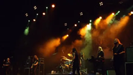 1.500- 2.000 de spectatori pentru trupele rock Amorphis si Haggard