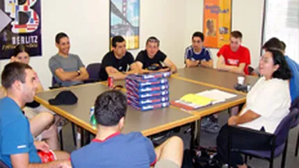 Cursuri de limbi straine cu 12 euro pe ora, pana la 3.000 euro pe saptamana