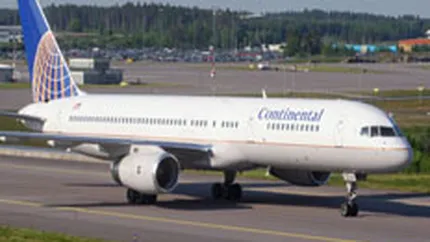 Continental Airlines va introduce Internet si 36 de canale TV pe cursele interne