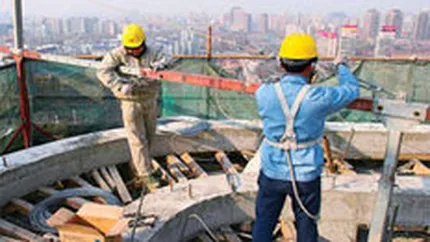Valoarea lucrarilor de constructii a crescut anul trecut cu 33,6%