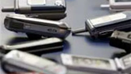 Declin al vanzarilor de telefoane mobile in Vest: prima scadere din 2001