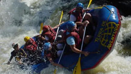 Caiacul si rafting-ul, cele mai cautate activitati ale turismului de aventura