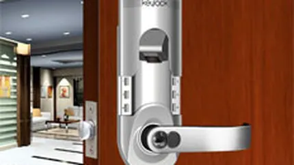 Yala ce poate fi deschisa sau inchisa de pe Internet