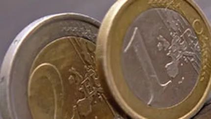 Cursul a urcat cu 1 ban joi dimineata, pana la 3,5450 lei/euro