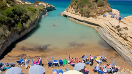 Numarul turistilor romani in strainatate a crescut cu 25% in vara 2008