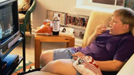 Bauturile si alimentele nocive pentru copii nu vor mai fi promovate in media