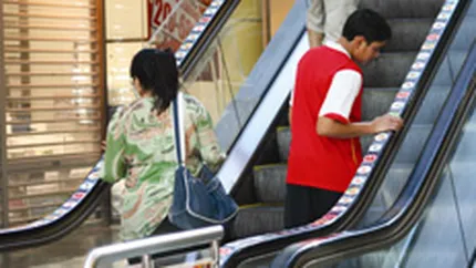 Investitie de 250.000 euro intr-un sistem de reclama pe balustrada scarilor rulante