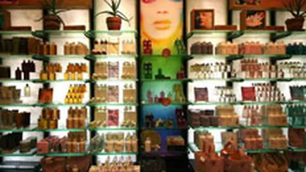 L\'Oreal isi inchide 2 fabrici din Europa  din cauza crizei economice